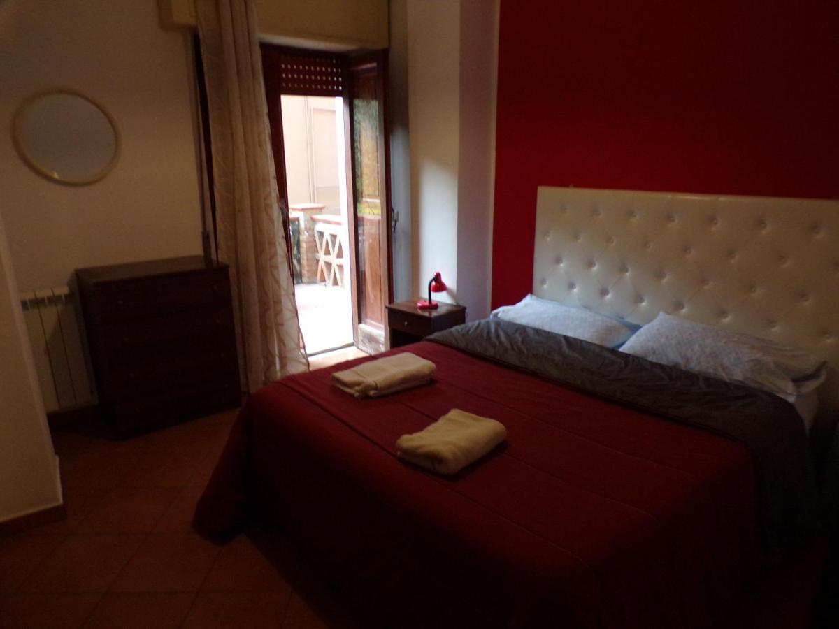 Il Porticciolo Apartment Giardini Naxos Exterior photo
